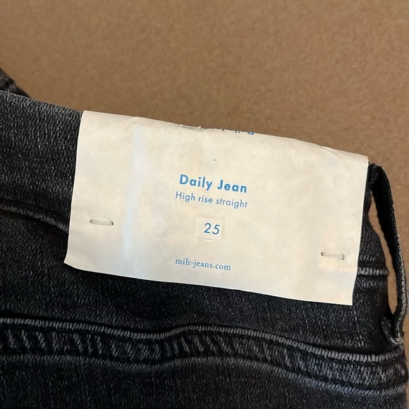 M.i.h Jeans NWT - Daily Jean - Tigg Color - High rise - straight - Black - 25 - Picture 6 of 15